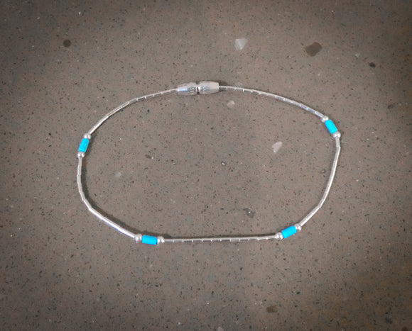Delicate Native American Liquid Silver Turquoise Bead Bracelet