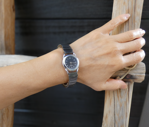 Handmade Women’s Hematite Stretch Band Watch