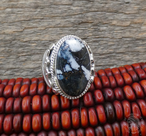 Native American Navajo Silver White Buffalo Men's Ring Size 11.5