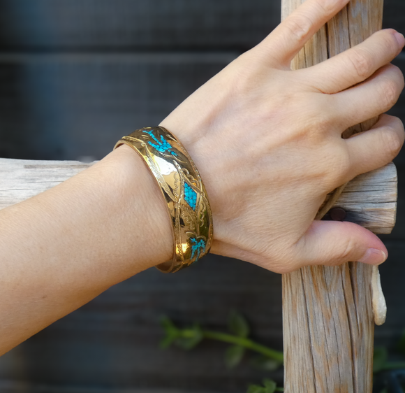 Navajo Bronze Turquoise Chip Inlay Women’s Bracelet