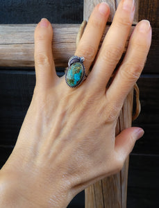 Native American Women's Navajo Silver Kingman Turquoise Ring Size 7.25